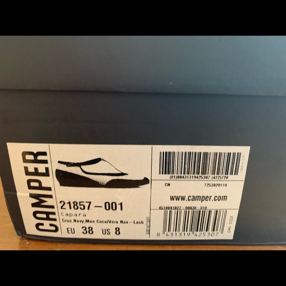 Camper Capara shoes, new in box, Size 8, navy with brown straps - Picture 4 of 6